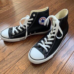 CONVERSE UNISEX Chuck Taylor All Star Leather /NWOT